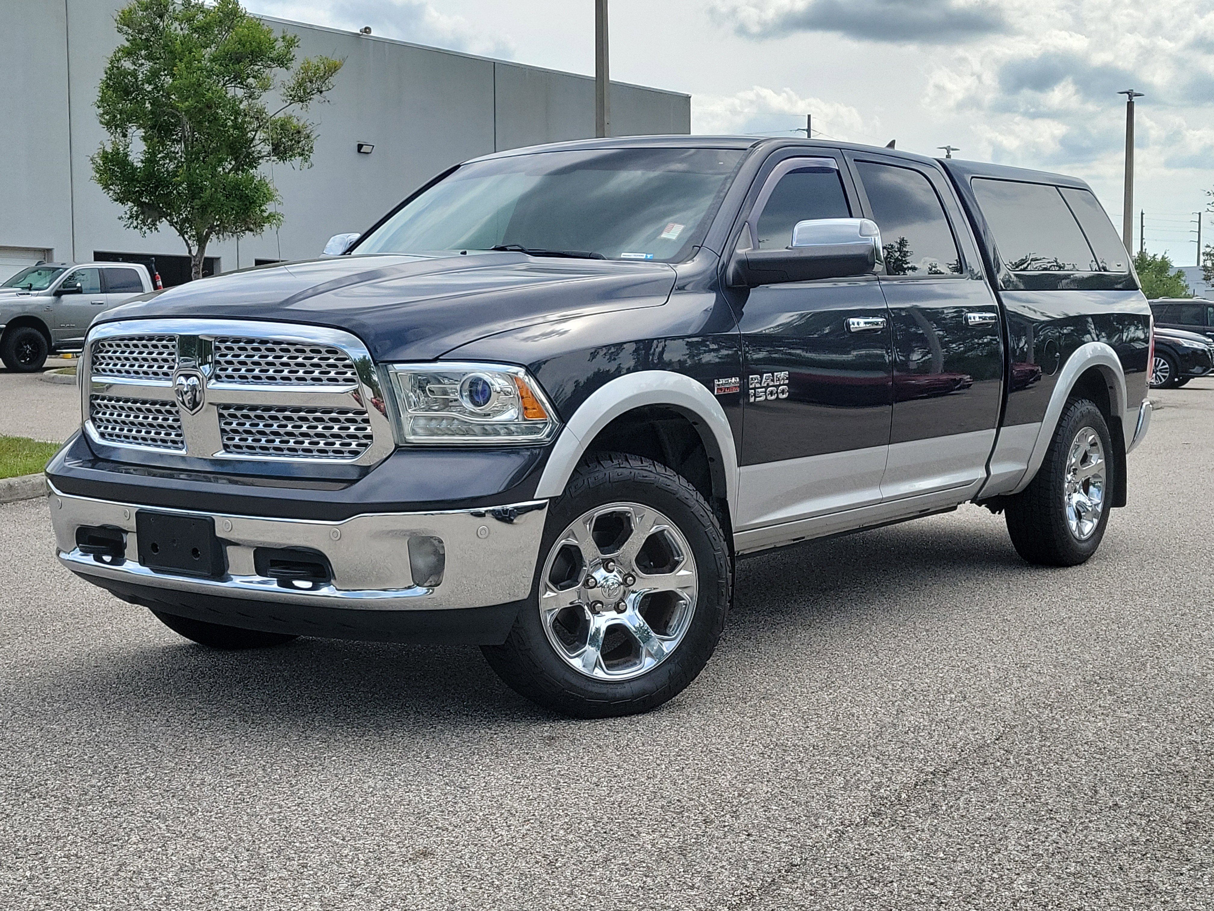 Used 2016 RAM 1500 Laramie w/ Convenience Group AWD/4WD image 32