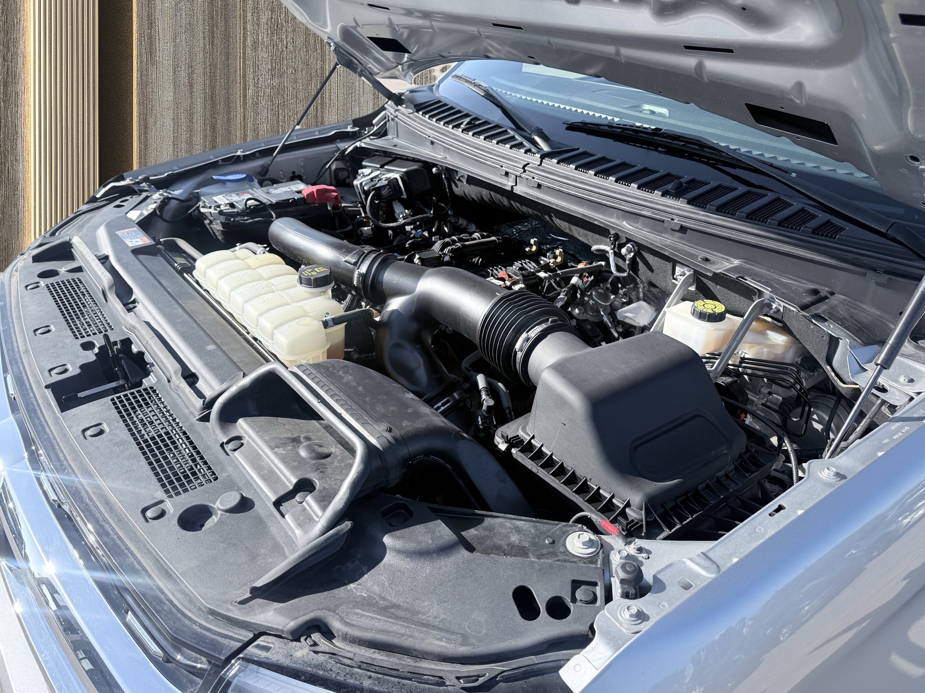 Used 2023 Ford Expedition Max Limited image 17