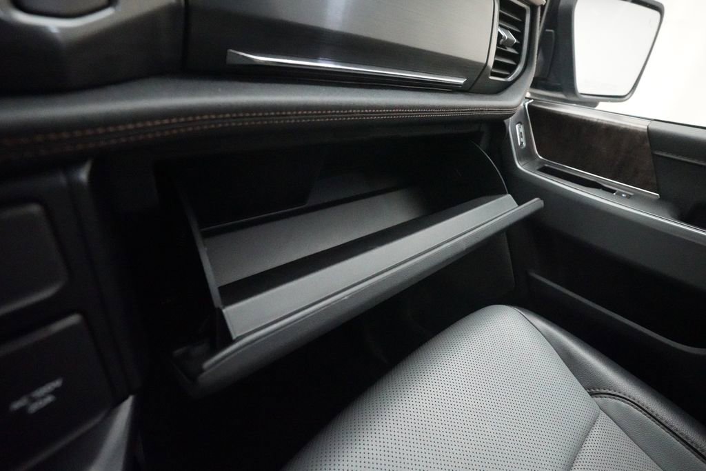 Used 2023 Ford F150 Lightning Lariat w/ Equipment Group 511A High image 29