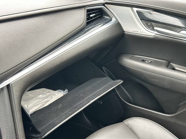Certified 2025 Cadillac XT5 Premium Luxury w/ LPO, Floor Liner Package AWD/4WD image 33
