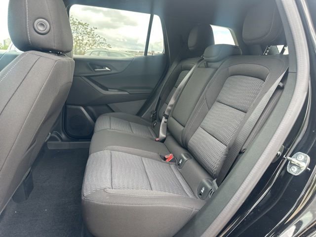 New 2026 Chevrolet Equinox LT FWD image 10