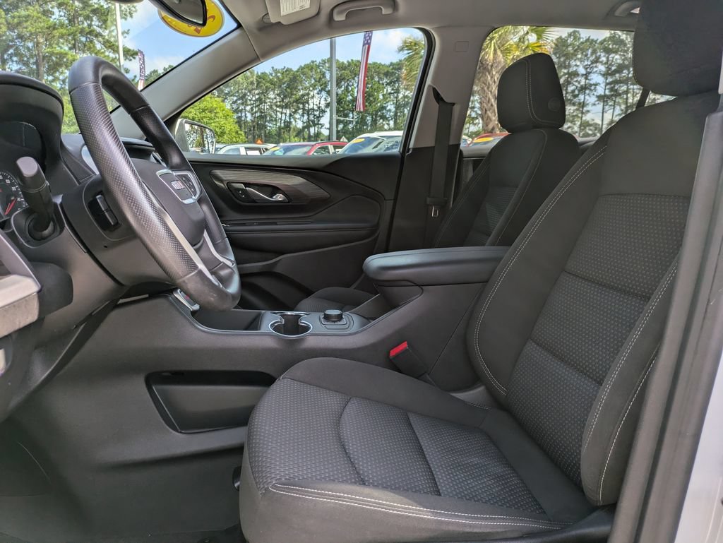 Used 2023 GMC Terrain SLE FWD image 20