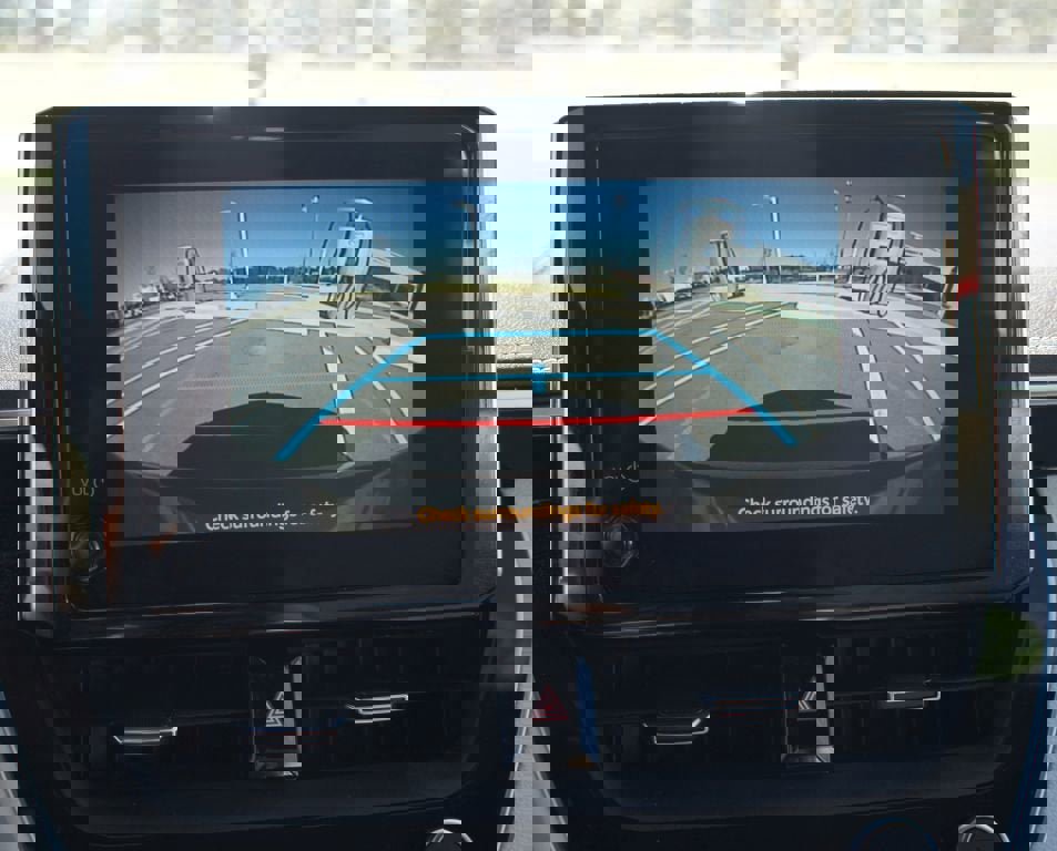 Used 2023 Toyota Corolla XSE image 6