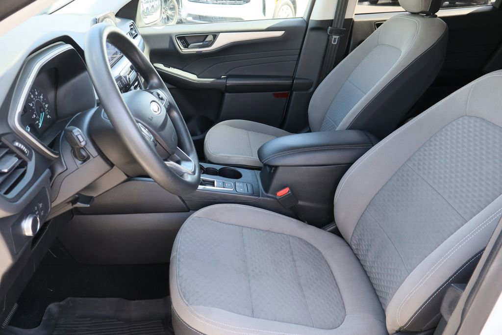 Used 2022 Ford Escape SE image 21