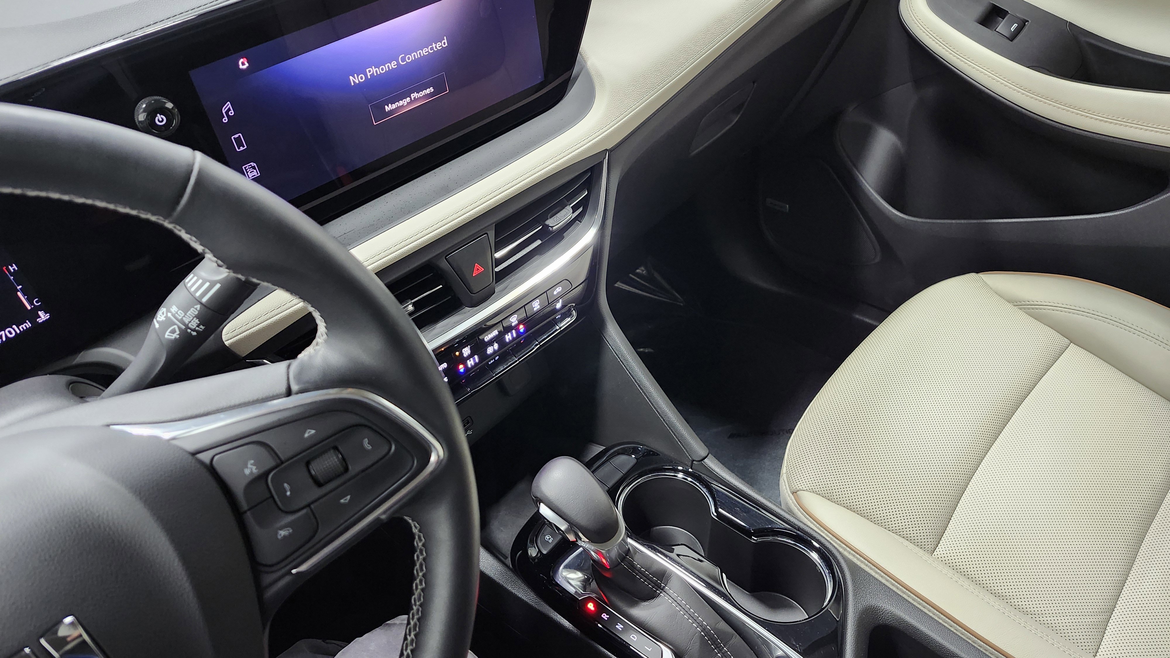 Used 2024 Buick Encore GX Avenir w/ Avenir Convenience Package image 29