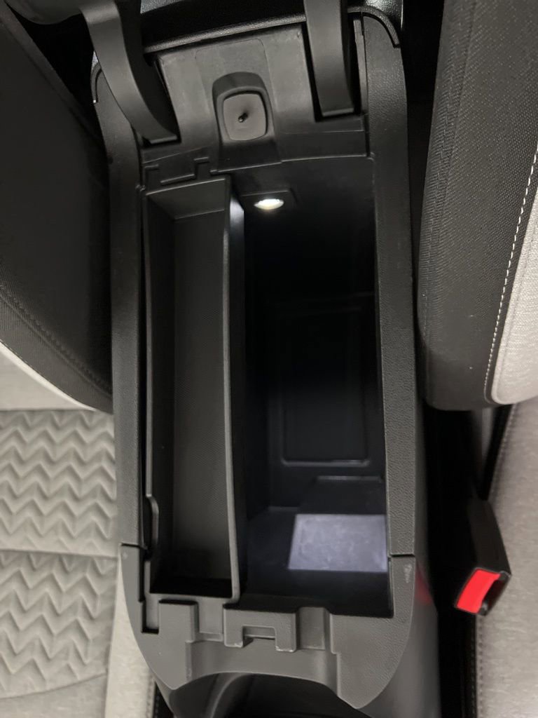 Used 2022 Chevrolet Equinox LS w/ LS Convenience Package FWD image 29