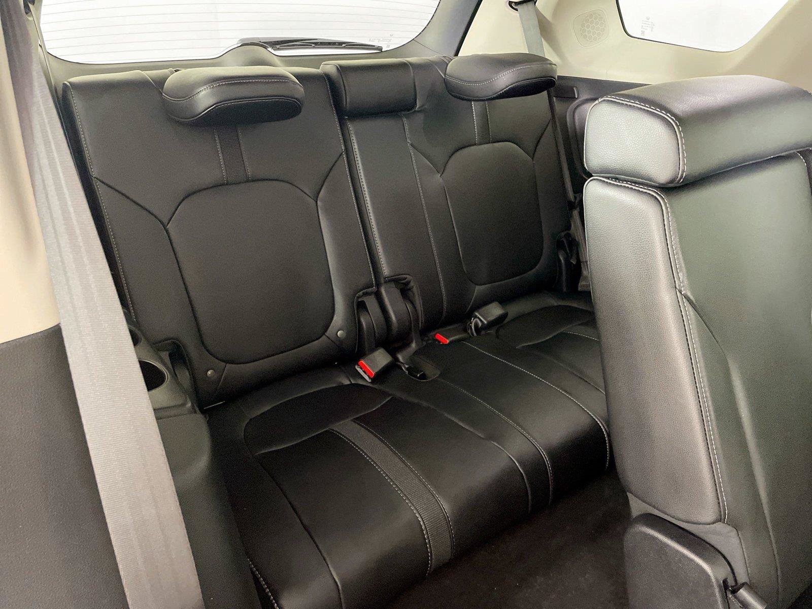 Used 2025 Honda Pilot Touring image 27