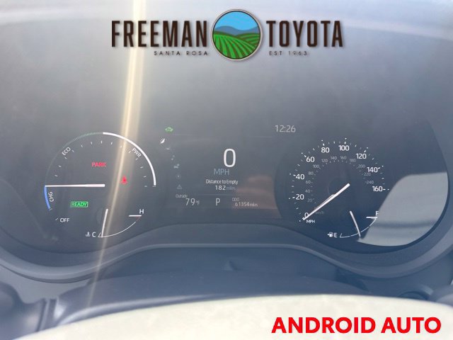 Used 2025 Toyota Sienna XLE FWD image 8
