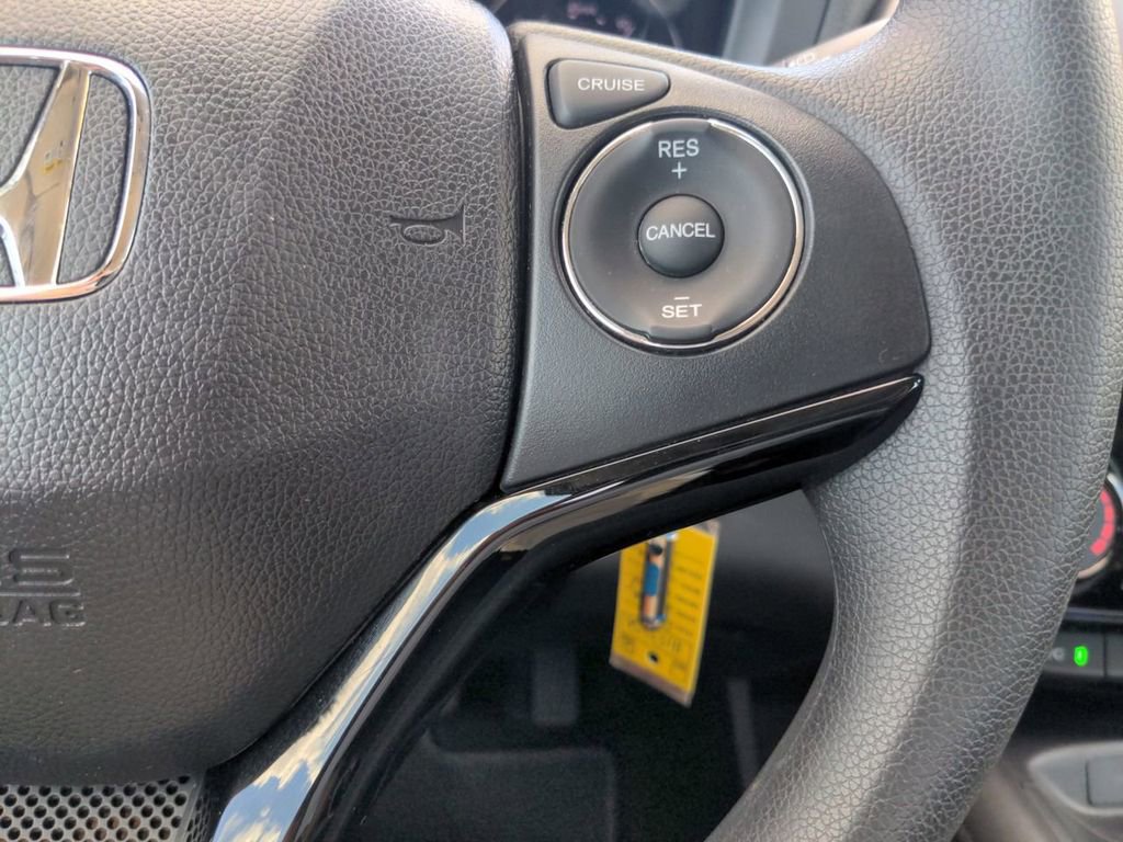 Used 2019 Honda HR-V LX image 24