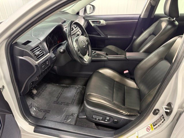 Used 2012 Lexus CT 200h Premium w/ Premium Audio Pkg FWD image 7