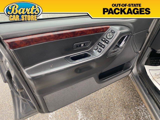 Used 2004 Jeep Grand Cherokee Limited w/ Trailer Tow Group IV image 22