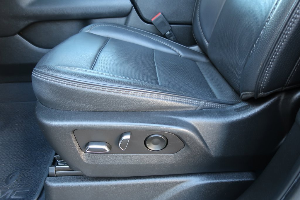 Certified 2022 GMC Yukon Denali image 11