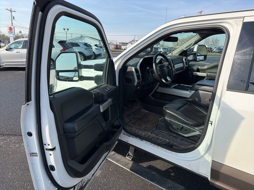 Used 2021 Ford F350 Lariat w/ Lariat Ultimate Package image 17