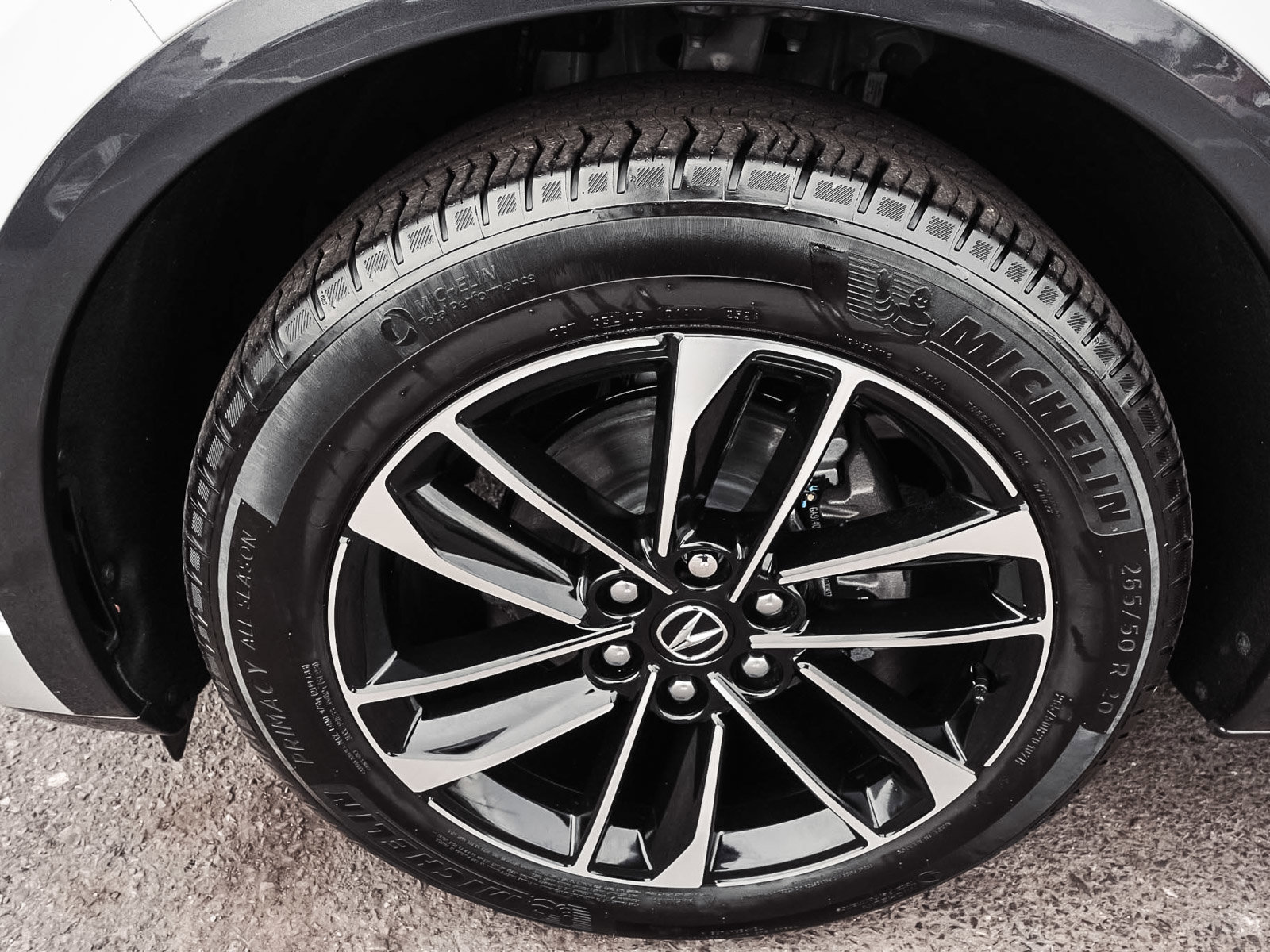 Used 2024 Acura ZDX A-Spec image 8