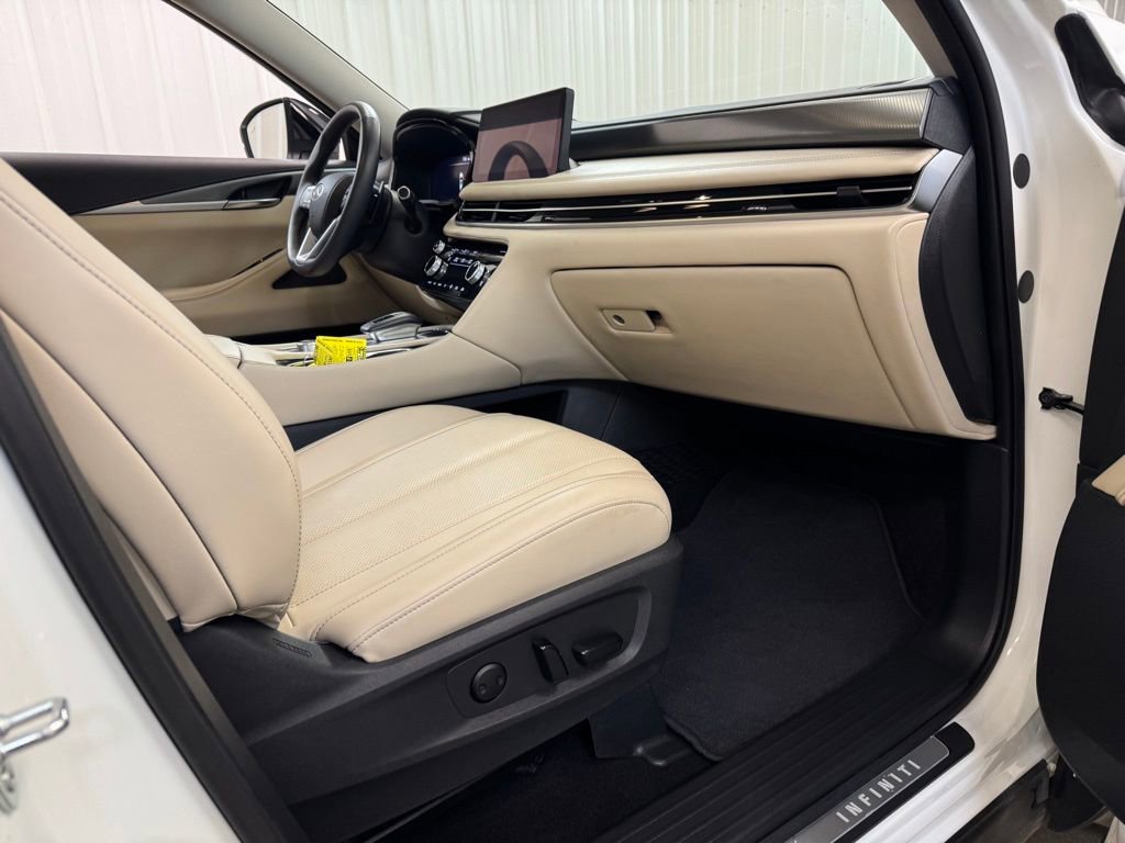 Used 2023 INFINITI QX60 Luxe w/ Cargo Package image 28