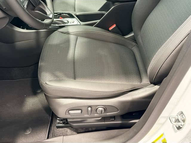 New 2026 Buick Encore GX Preferred w/ Advanced Technology Package AWD/4WD image 17