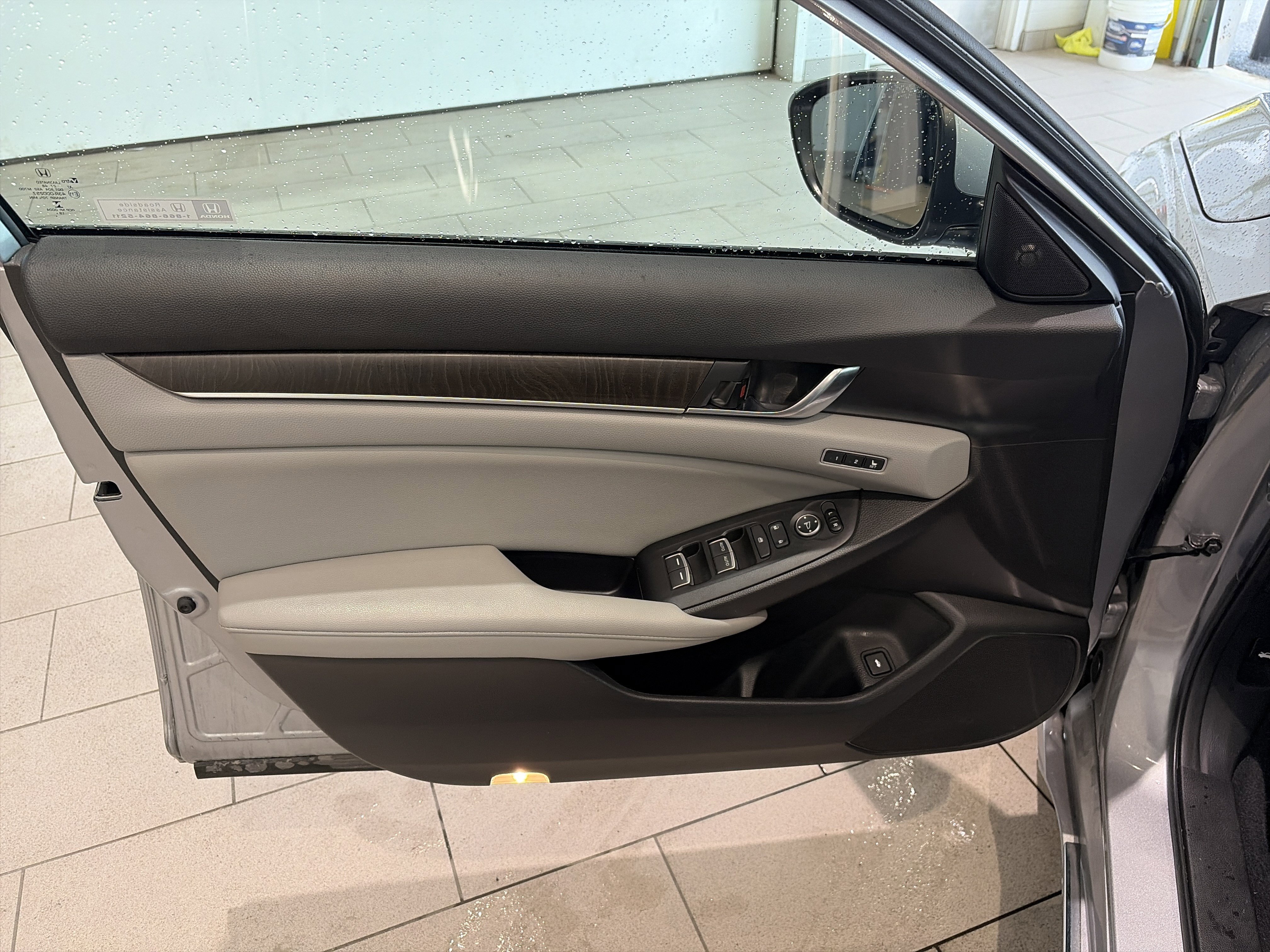 Used 2020 Honda Accord EX-L image 13