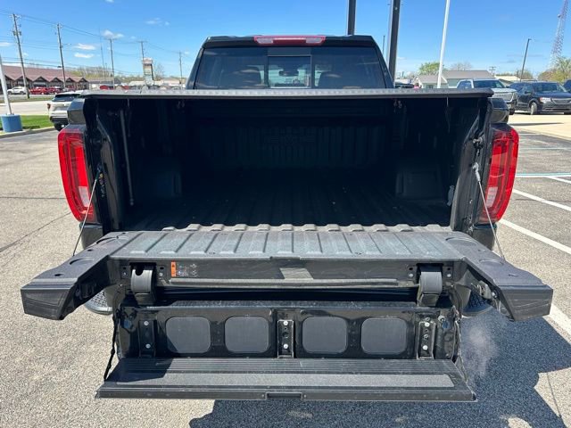 Used 2024 GMC Sierra 1500 SLT w/ SLT Premium Plus Package image 19