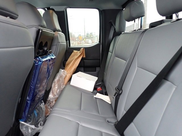 New 2025 Ford F350 XL w/ XL Chrome Package image 15