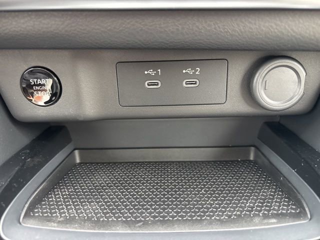 New 2026 Nissan Rogue SV FWD image 31