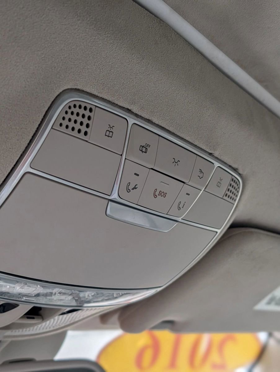 Used 2016 Mercedes-Benz S 550 4MATIC Sedan image 40