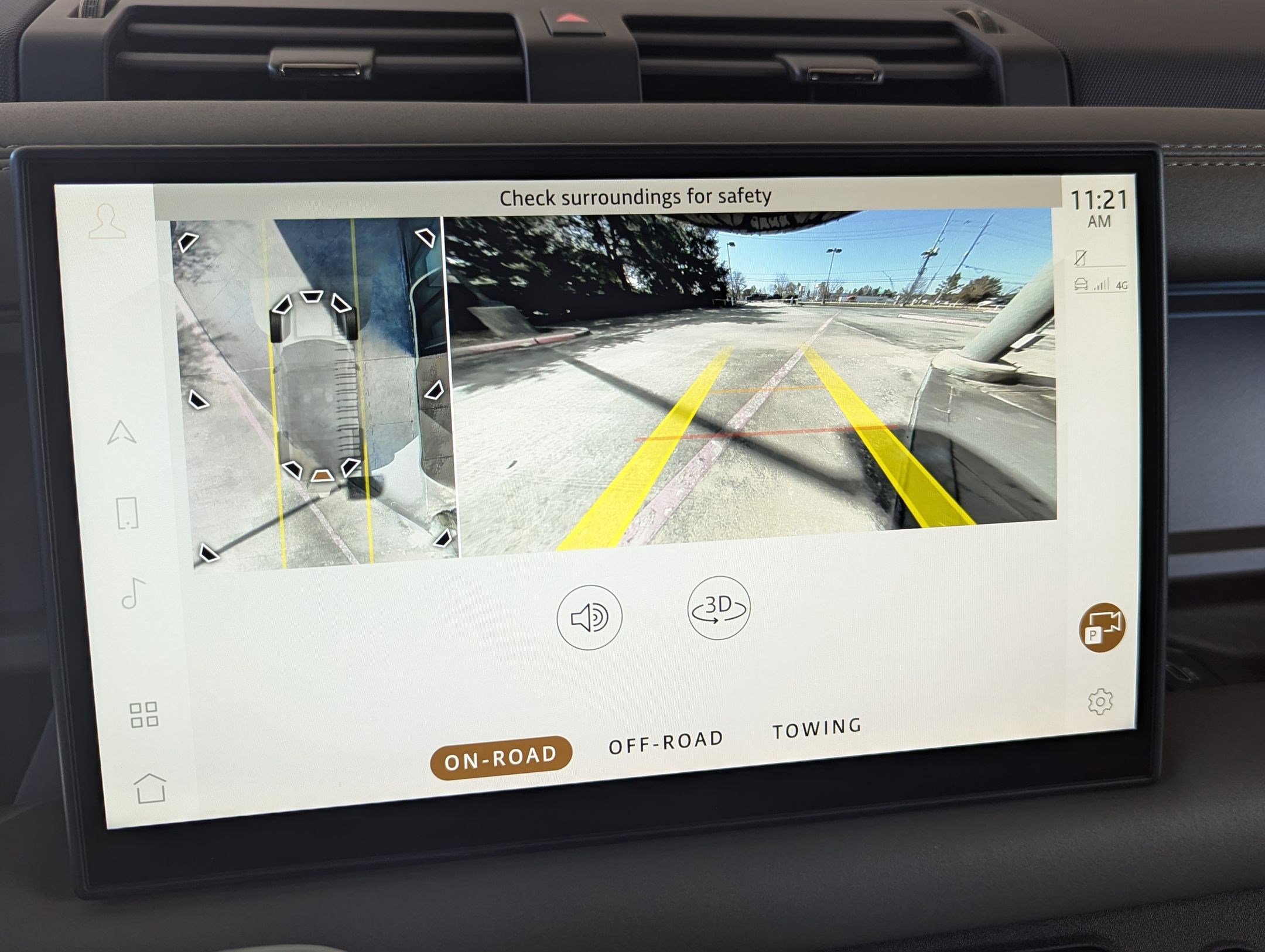 Certified 2025 Land Rover Defender 110 image 25