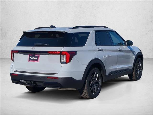 New 2027 Ford Explorer ST-Line w/ Premium Package RWD image 2