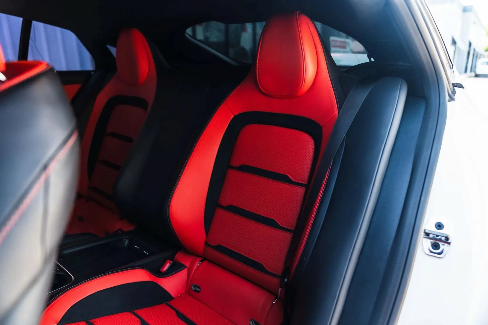 Used 2022 Mercedes-Benz AMG GT 43 image 25