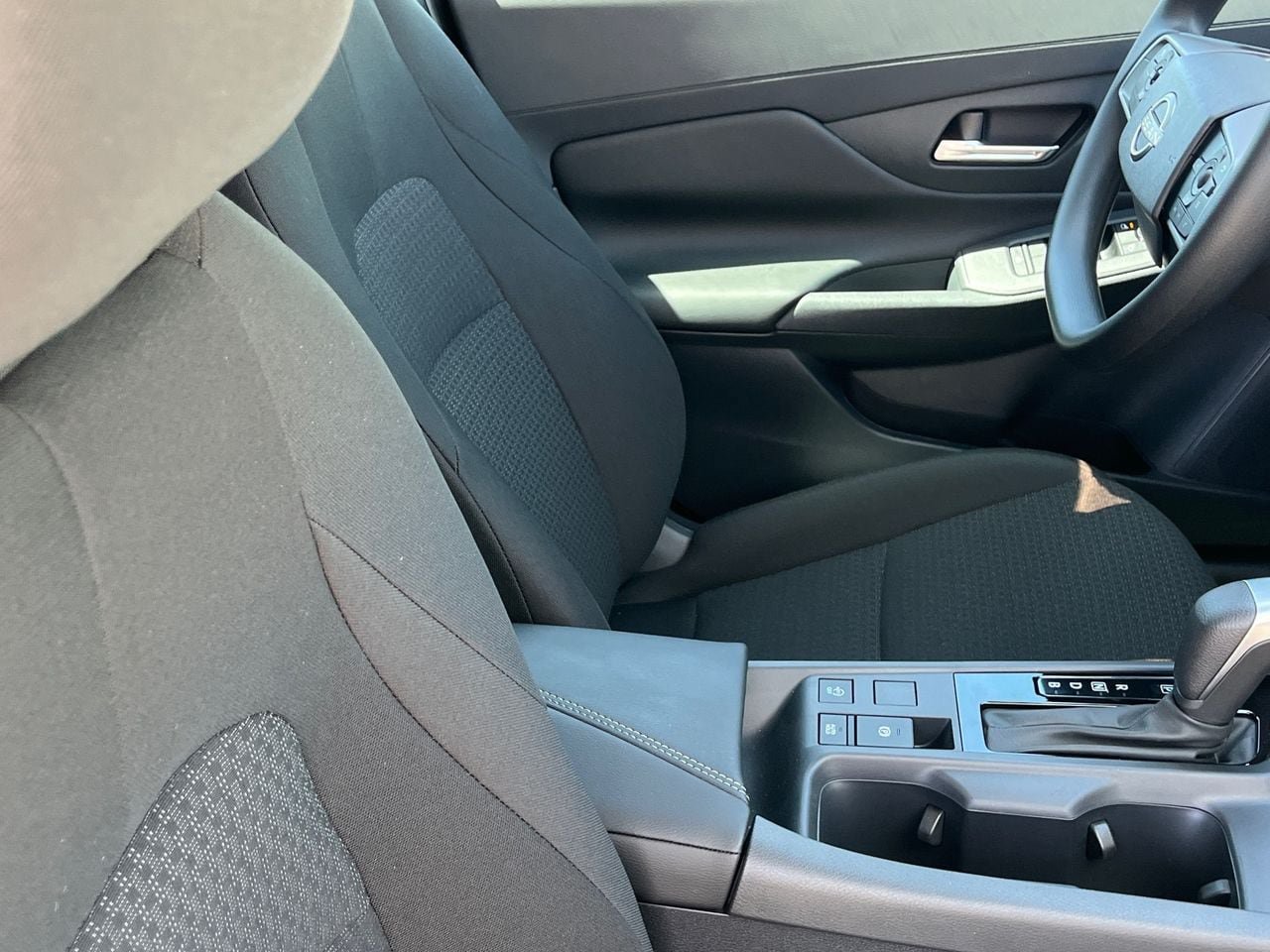 New 2027 Nissan Sentra S w/ Floor Mat Package FWD image 12