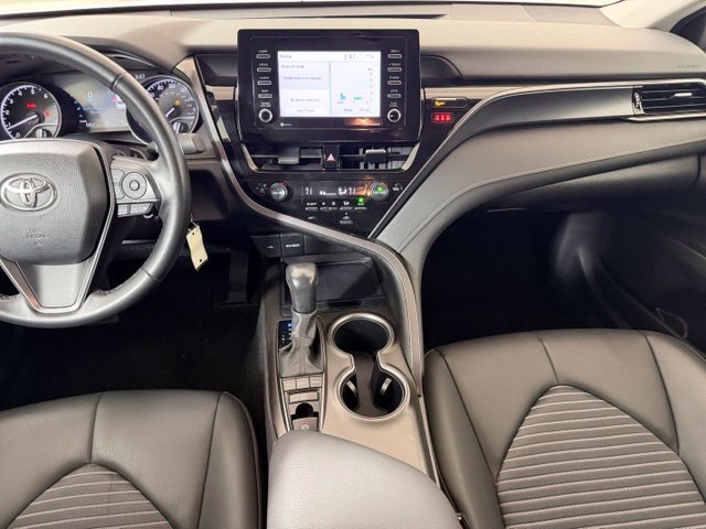 Used 2024 Toyota Camry SE AWD/4WD image 15