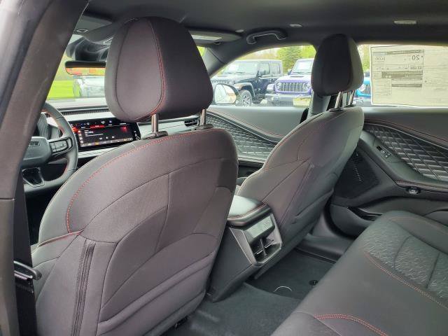 New 2026 Dodge Charger R/T w/ Blacktop Package AWD/4WD image 23