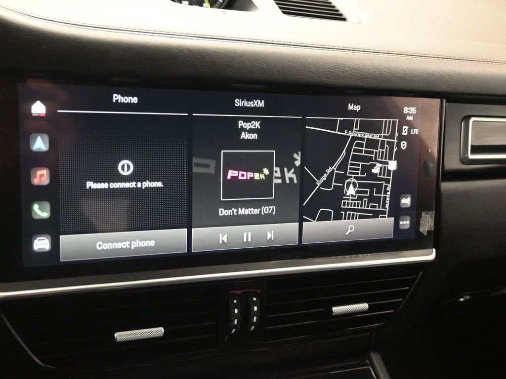 Certified 2022 Porsche Cayenne Turbo S image 15