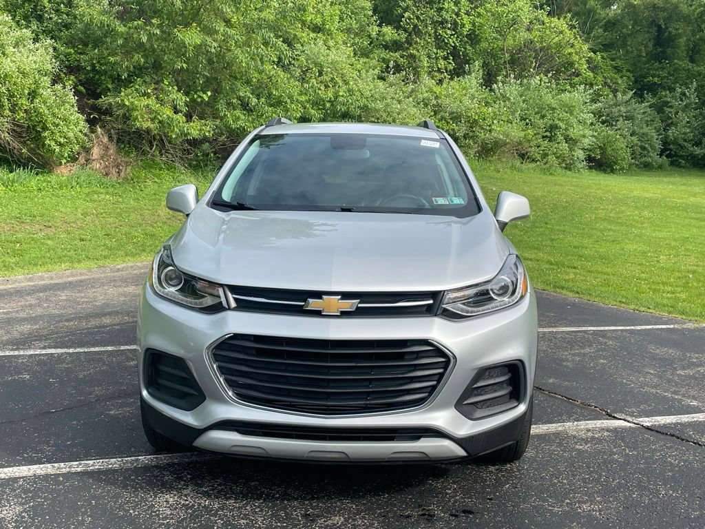 Certified 2022 Chevrolet Trax LT w/ LT Convenience Package AWD/4WD image 8