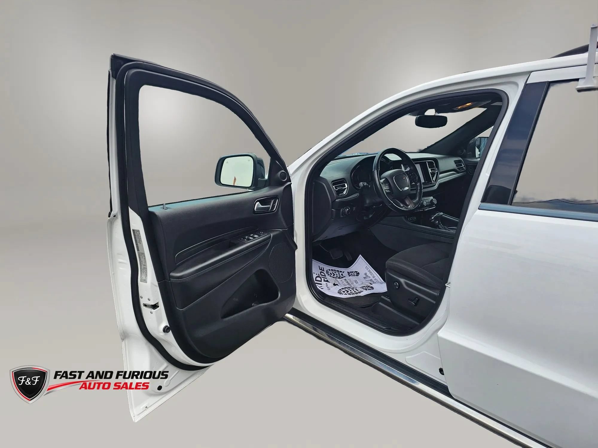 Used 2023 Dodge Durango SXT RWD image 9