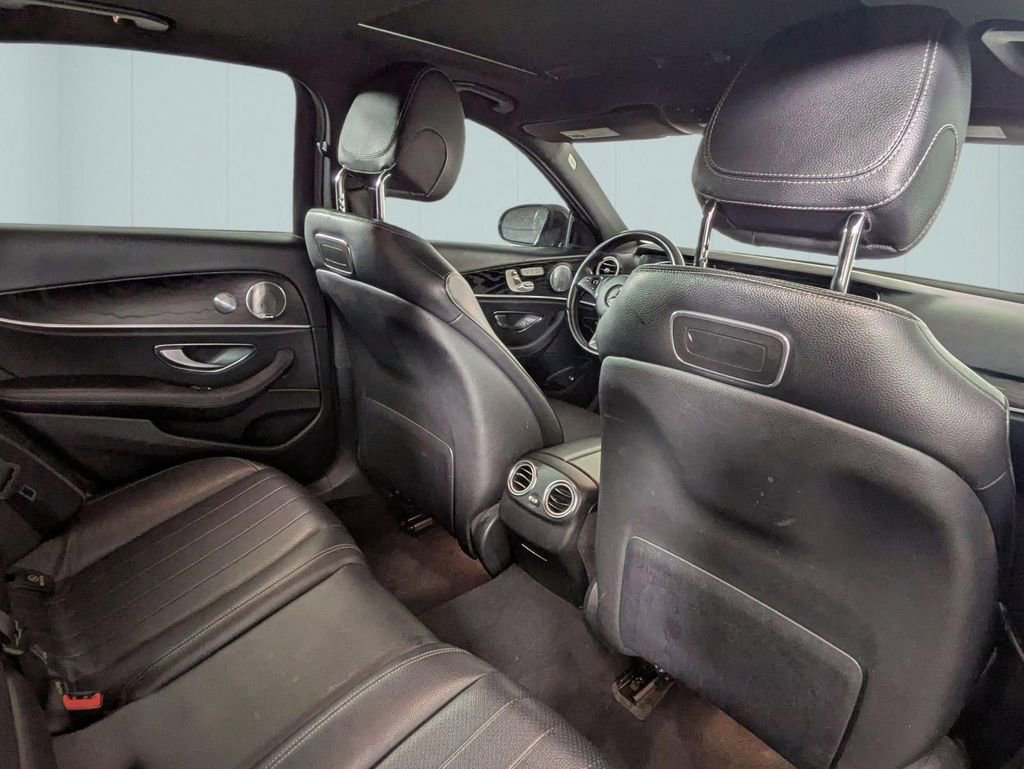 Used 2018 Mercedes-Benz E 300 image 33