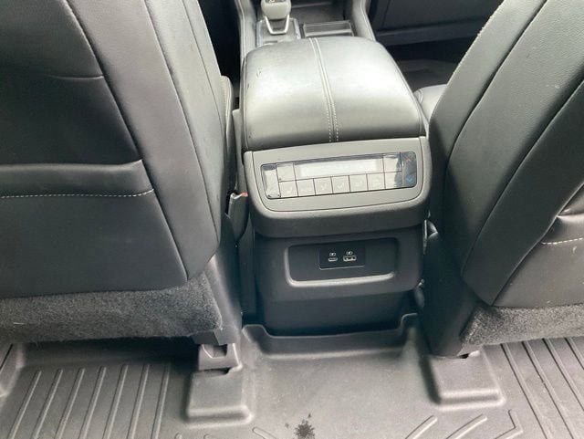Used 2022 Nissan Pathfinder SL w/ SL Premium Package AWD/4WD image 22
