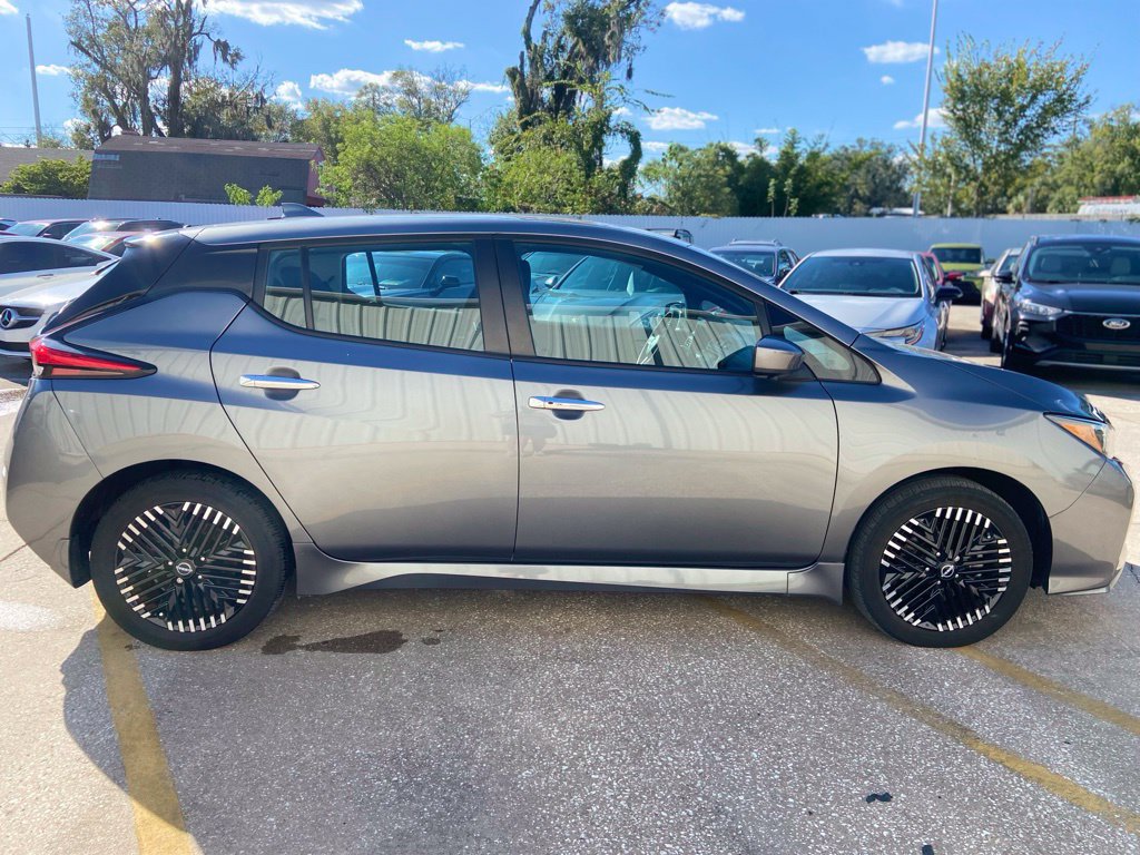 Used 2023 Nissan Leaf SV Plus FWD image 7