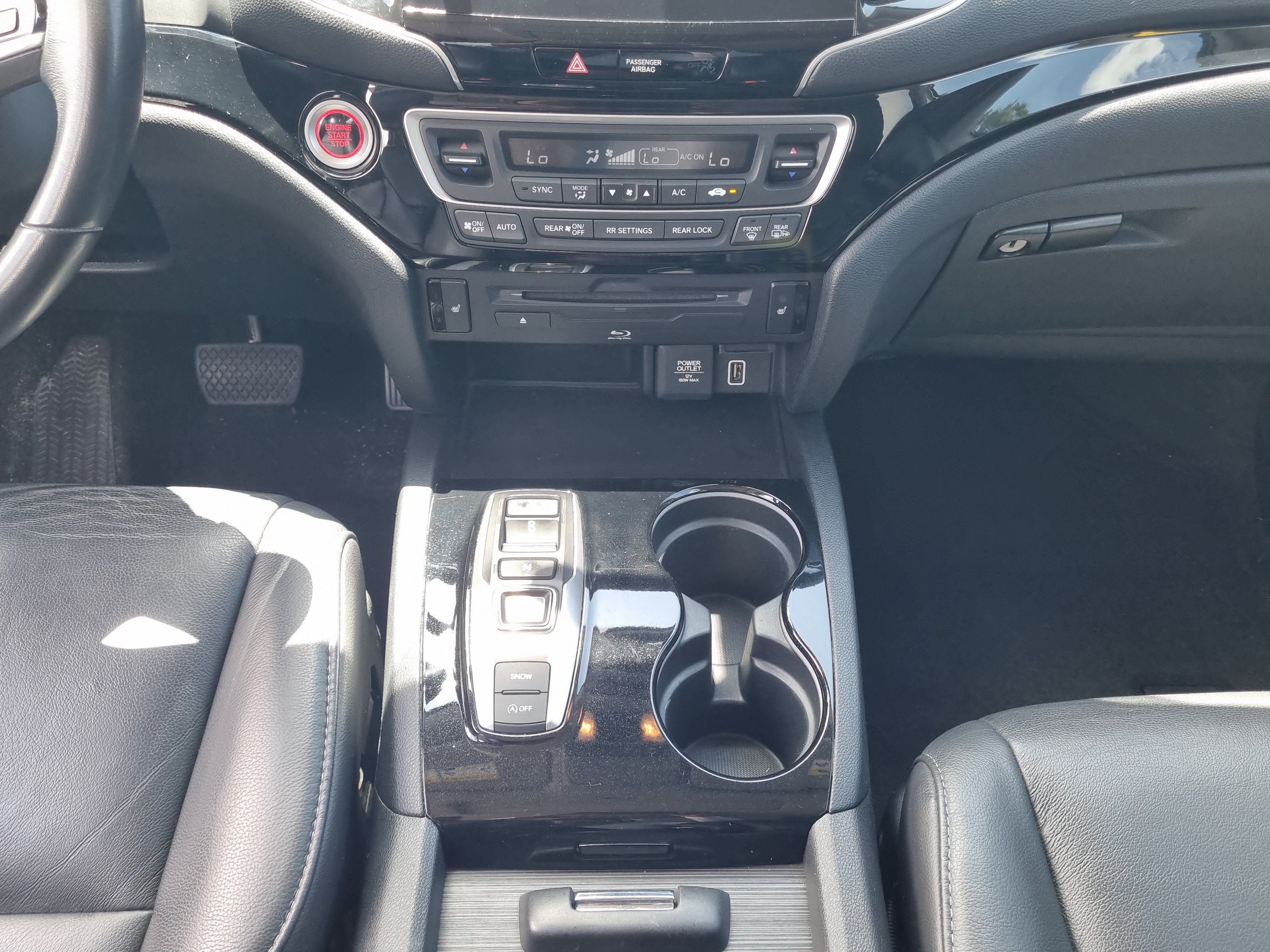 Used 2020 Honda Pilot Touring image 18