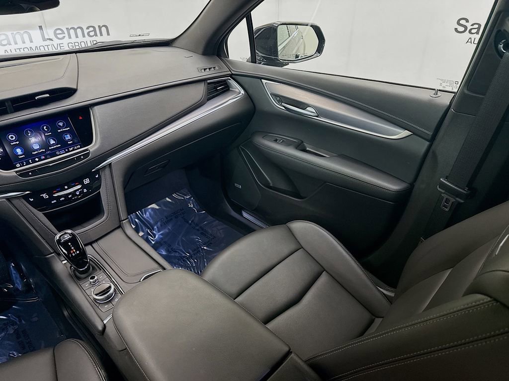 Used 2024 Cadillac XT5 Luxury FWD image 26