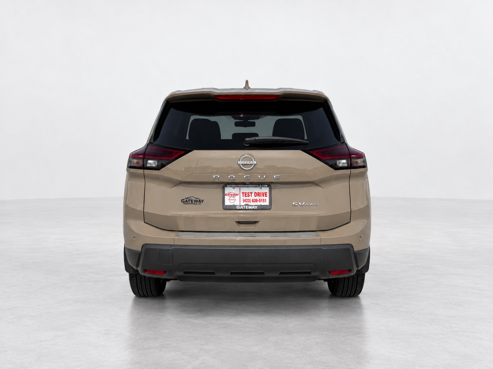 Used 2024 Nissan Rogue SV AWD/4WD image 3