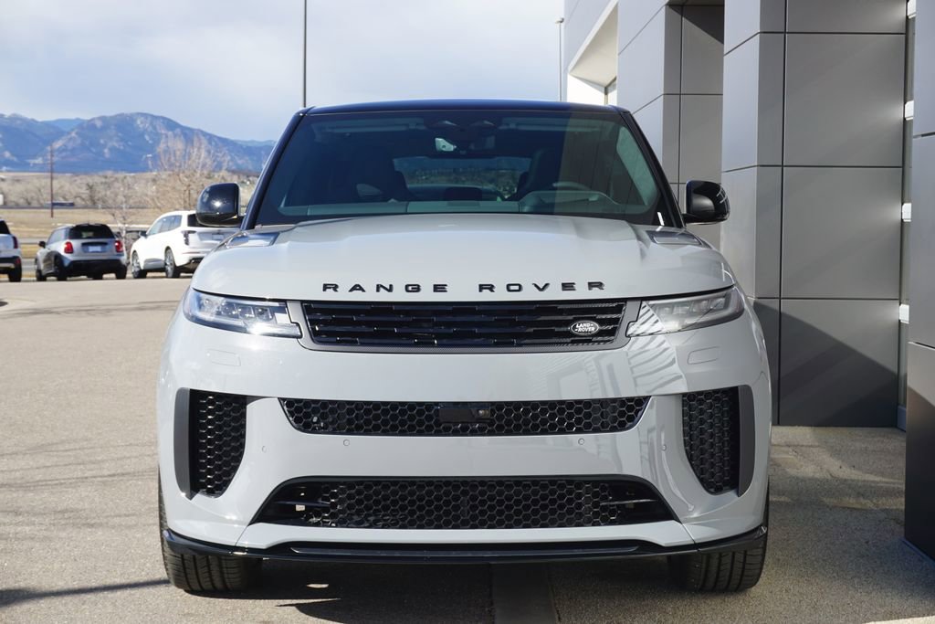 New 2025 Land Rover Range Rover Sport SV Edition Two image 5