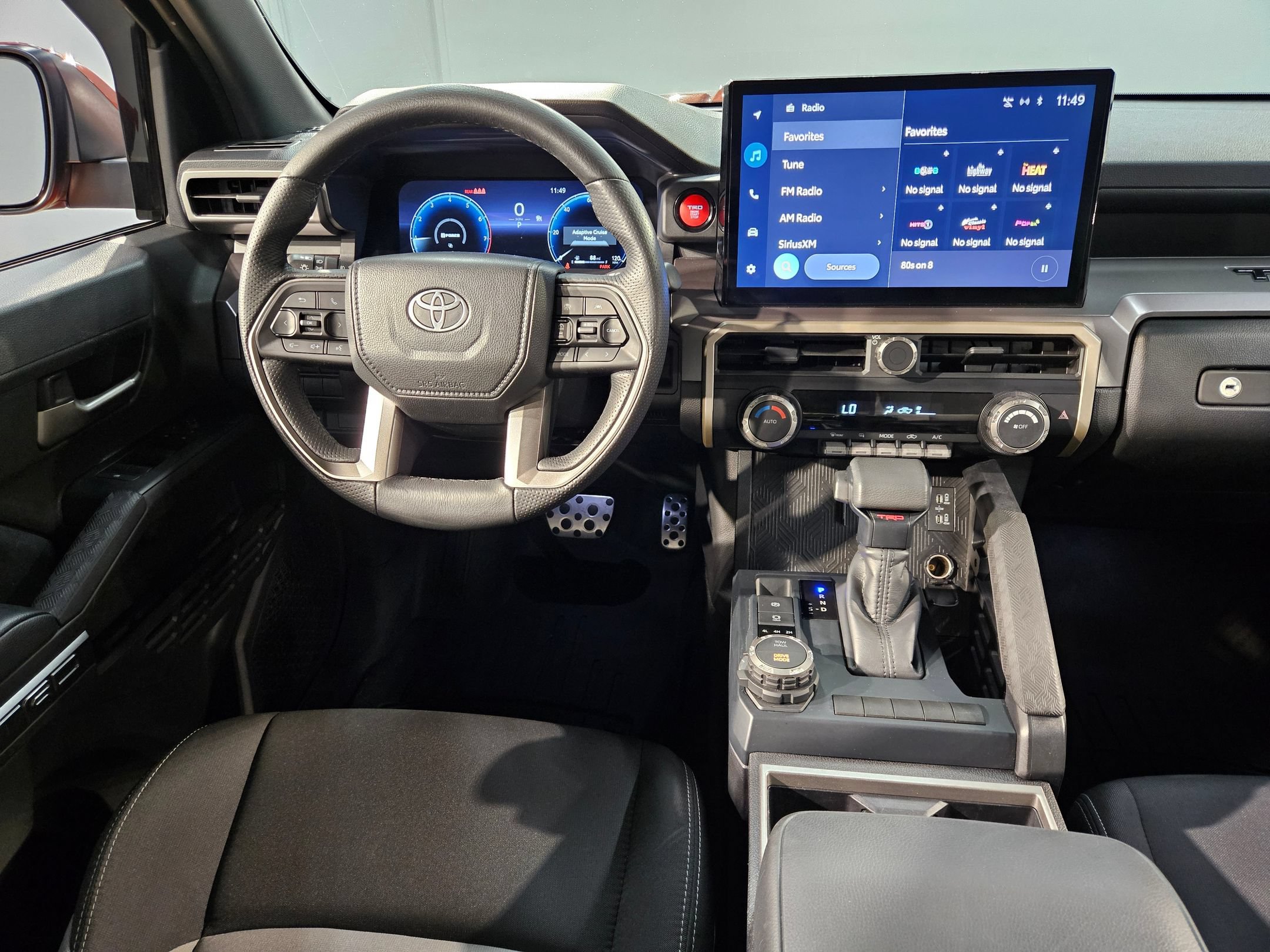 Certified 2025 Toyota Tacoma TRD Sport AWD/4WD image 9