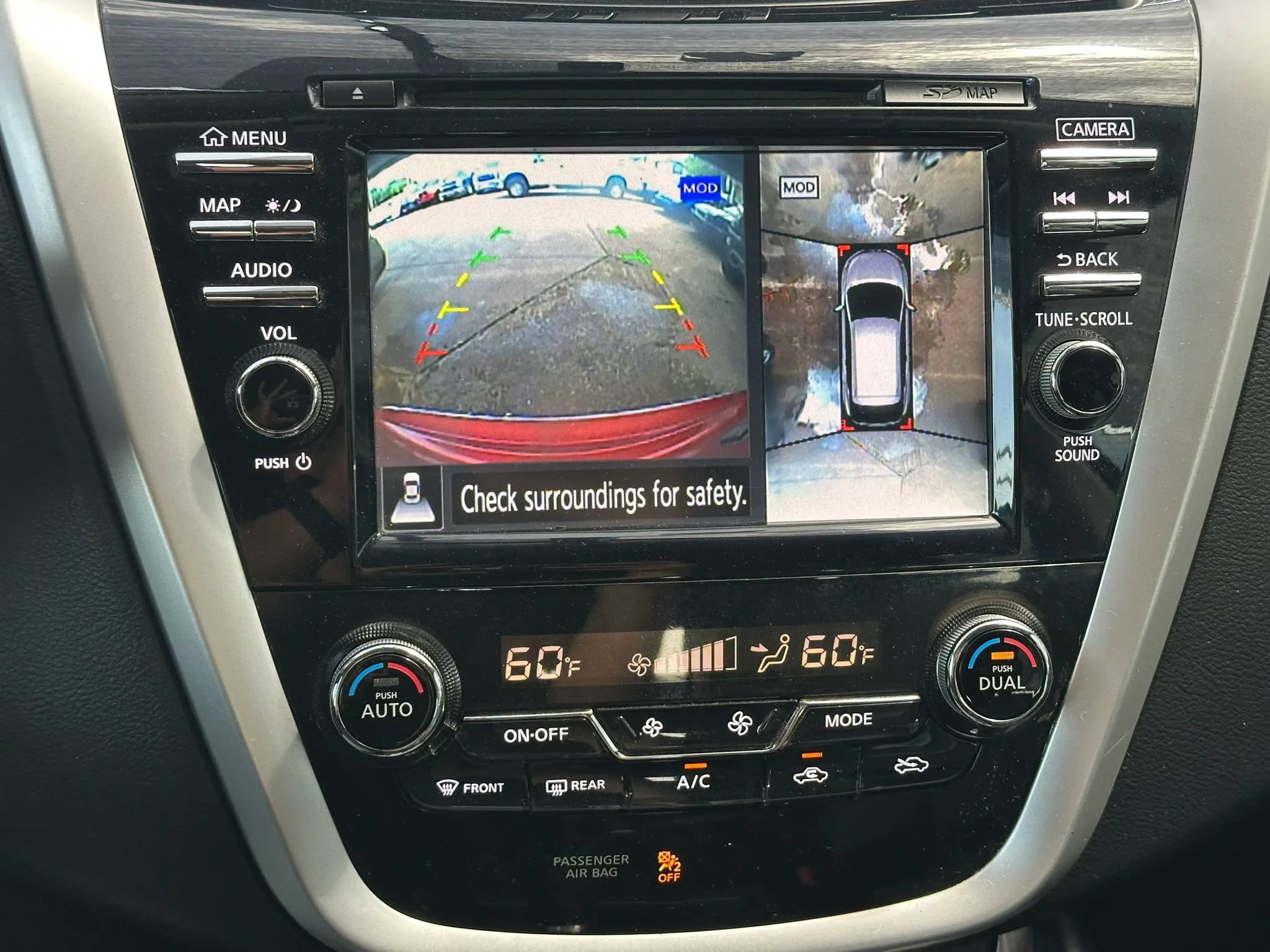 Used 2015 Nissan Murano SL w/ SL Technology Package FWD image 8
