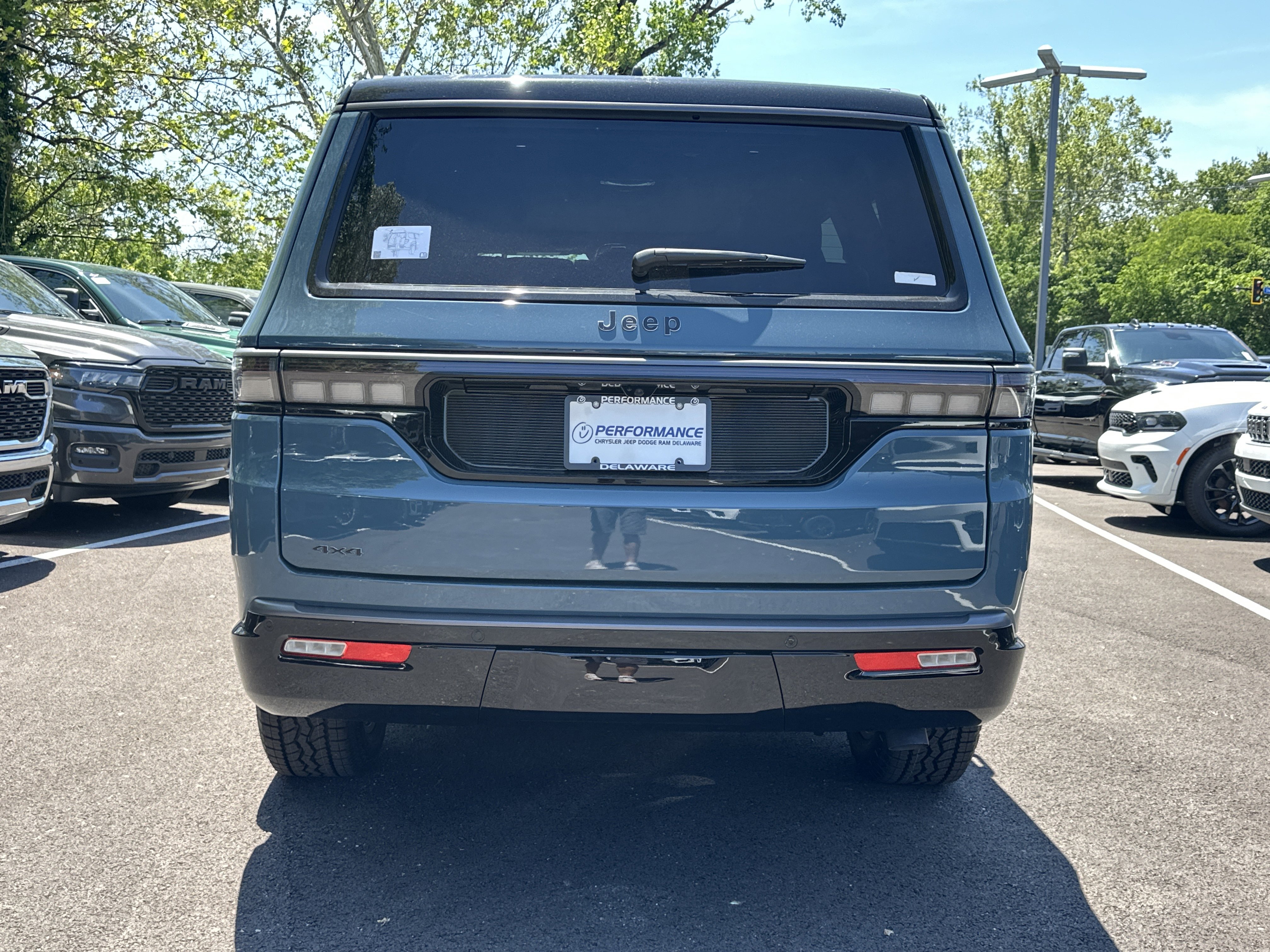 New 2026 Jeep Grand Wagoneer 4WD image 16