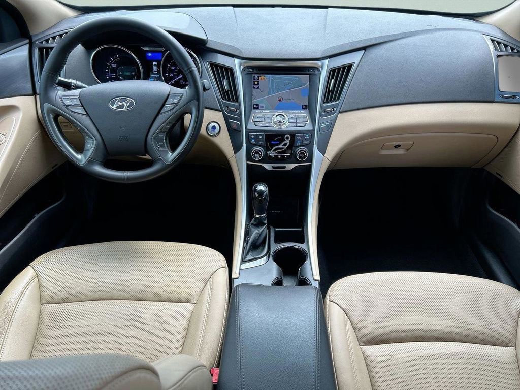 Used 2015 Hyundai Sonata Limited w/ Option Group 02 image 15