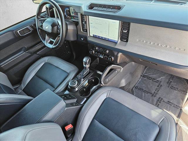 Used 2024 Ford Bronco Outer Banks w/ Sasquatch Package AWD/4WD image 26