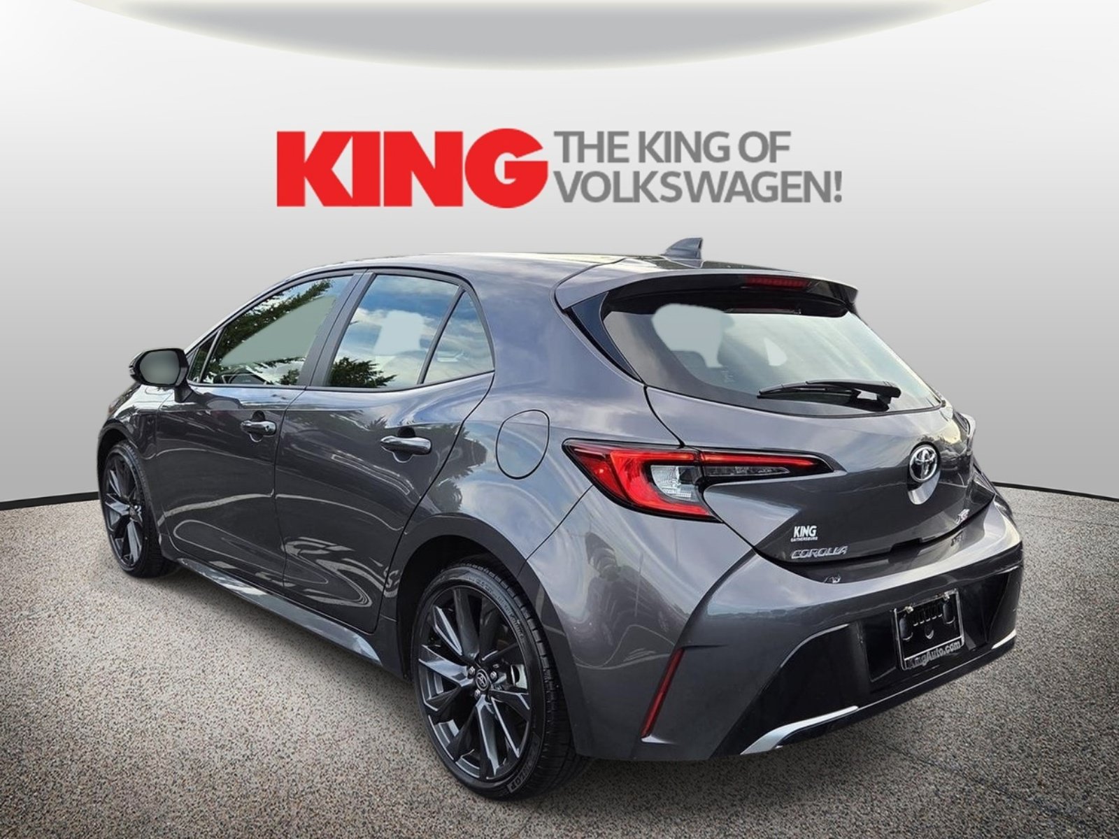 Used 2026 Toyota Corolla XSE FWD image 6
