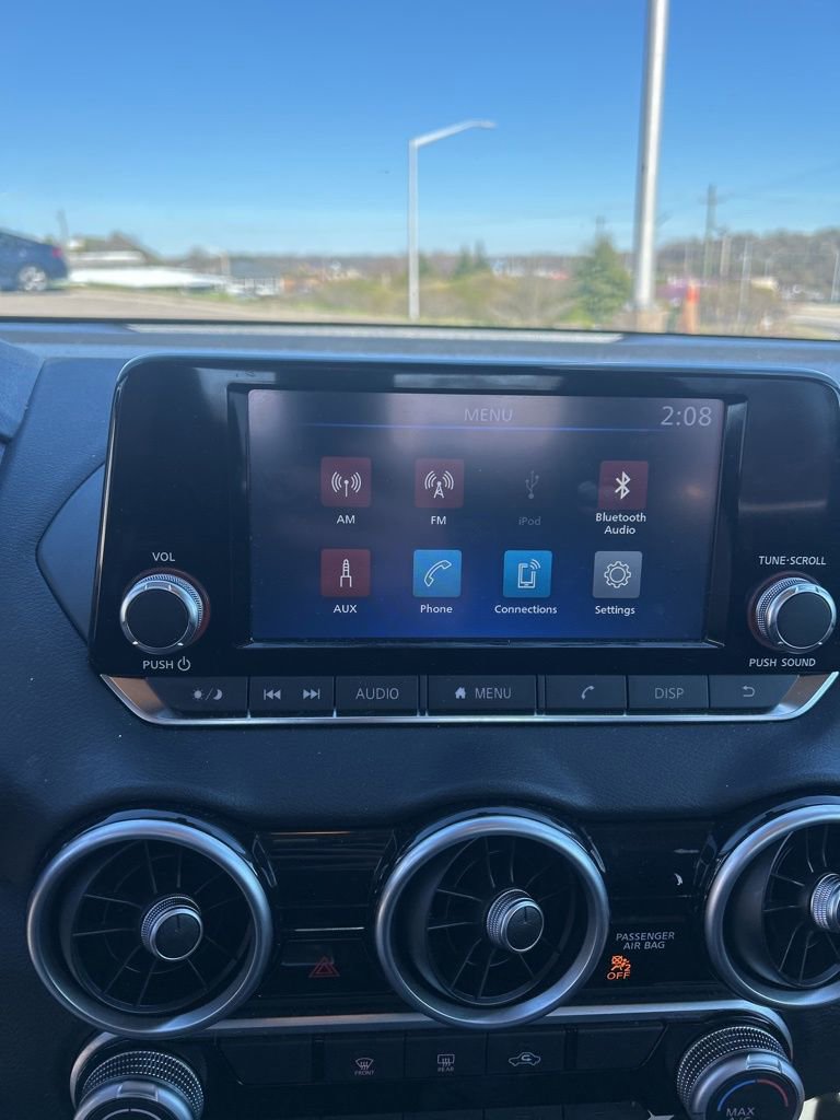 Used 2025 Nissan Sentra S image 19