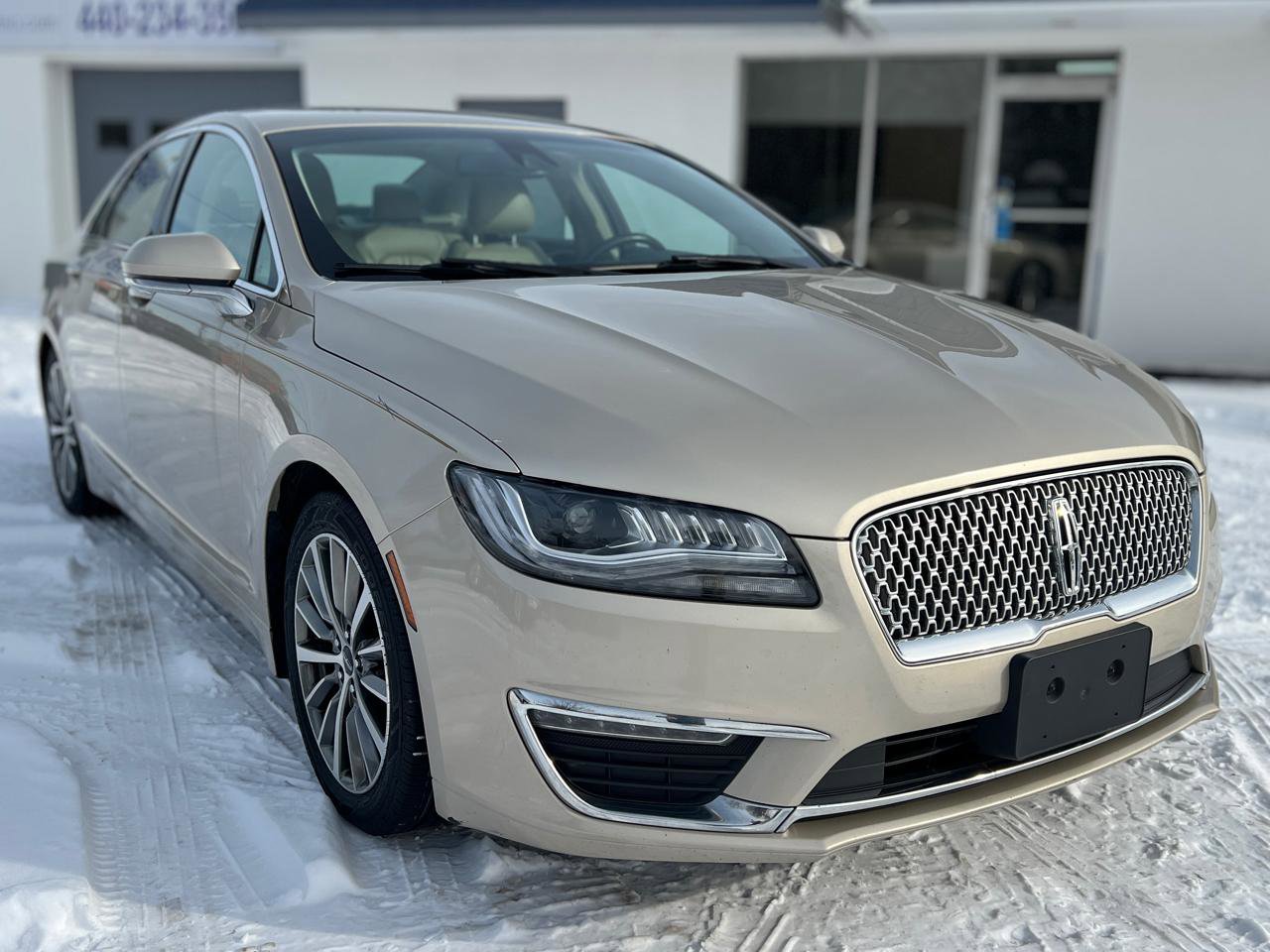 Used 2017 Lincoln MKZ Select w/ Select Plus Package AWD/4WD image 5