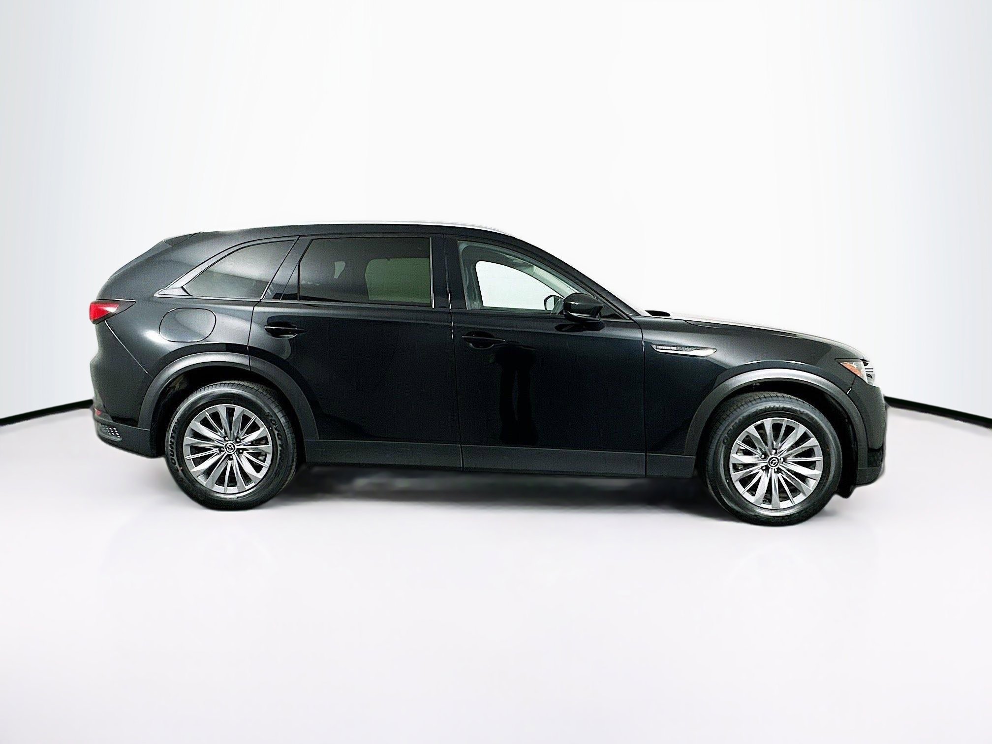 Used 2024 MAZDA CX-90 Plug-In Hybrid w/ Preferred image 10